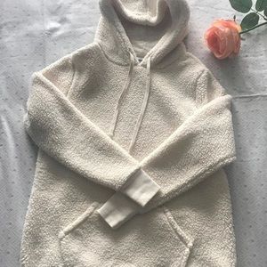 Old navy fleece sweater